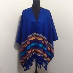 HANDMADE PONCHO/SHAWL